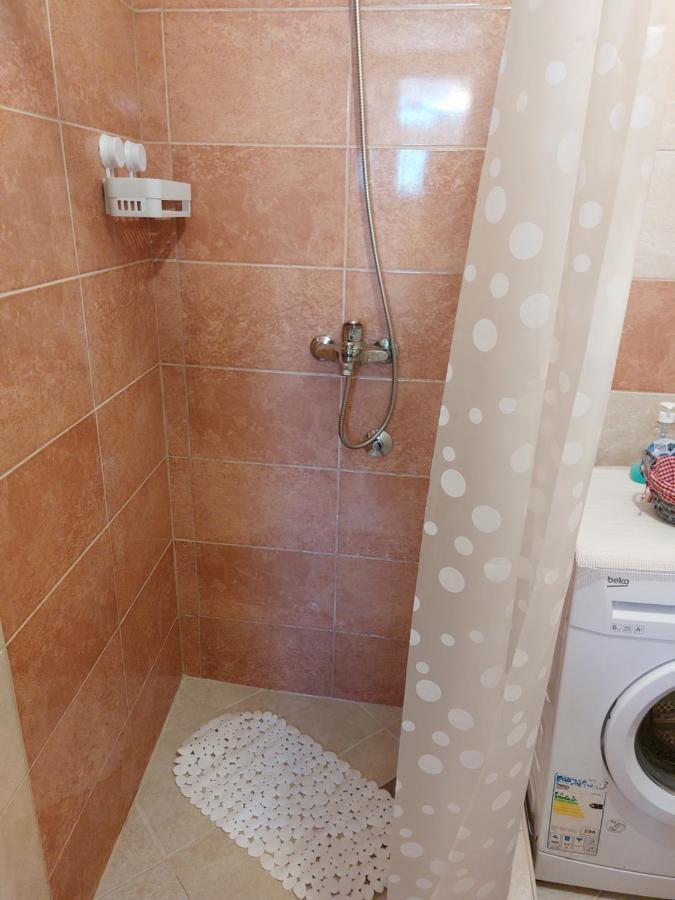 פודגוריצה Ljubovic Apartman מראה חיצוני תמונה
