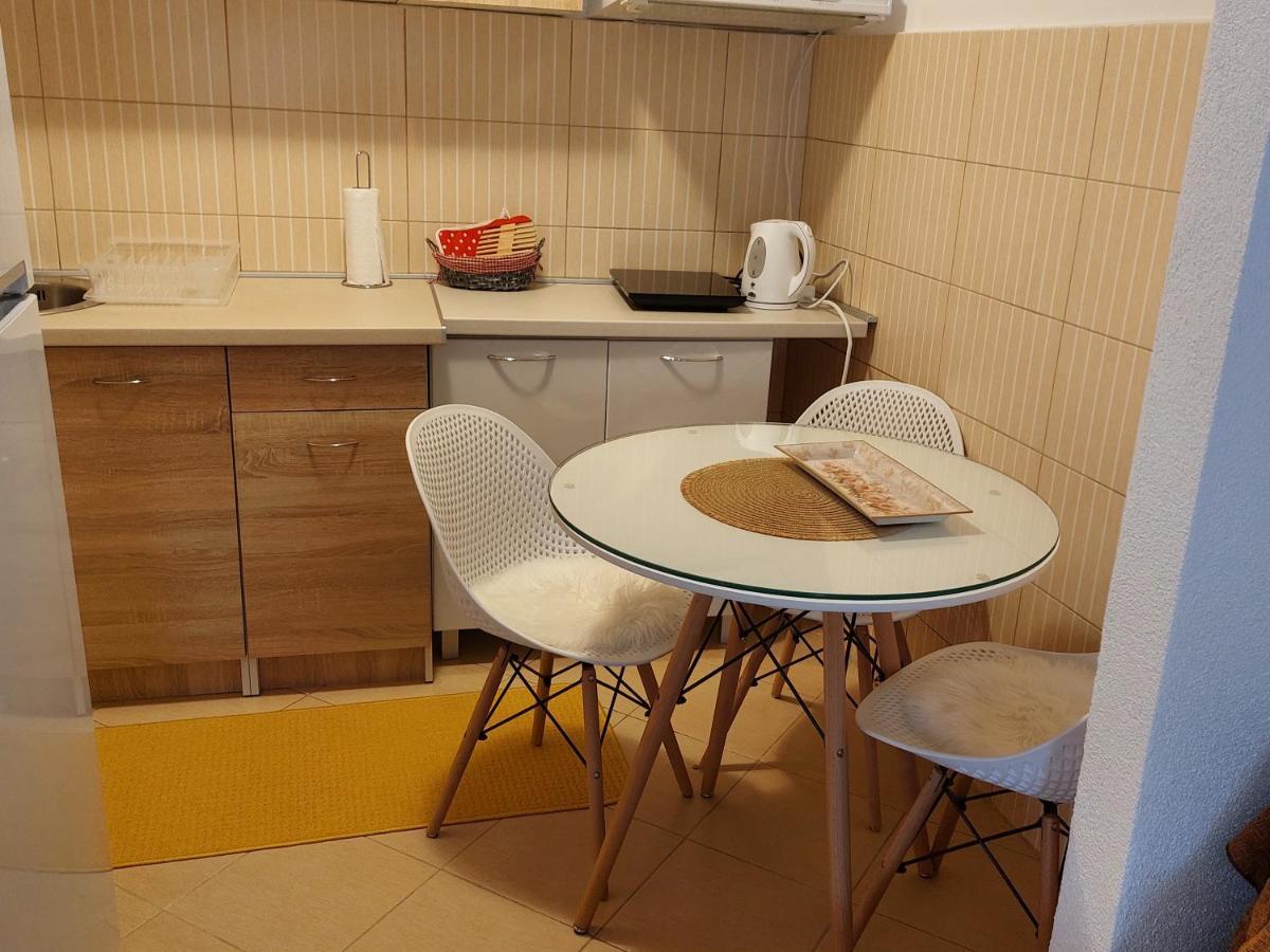 פודגוריצה Ljubovic Apartman מראה חיצוני תמונה